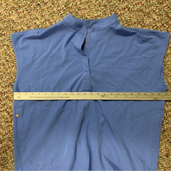 Figs Royal Blue Rafaela Scrubs Top Size M - Picture 10 of 11